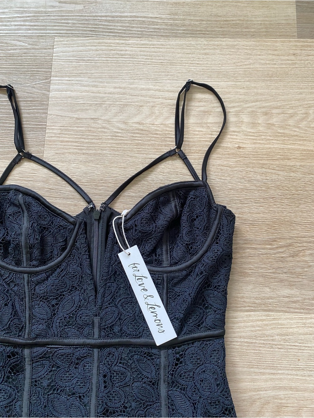 NWT for love and lemons mini dress size XS - Picture 2 of 3